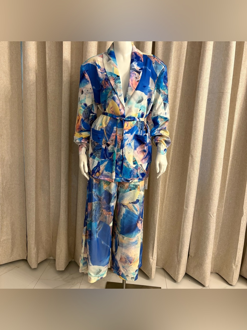 Abstract Blue Multi-Color lined Wide-Leg suit has pockets elastic waist SZ L